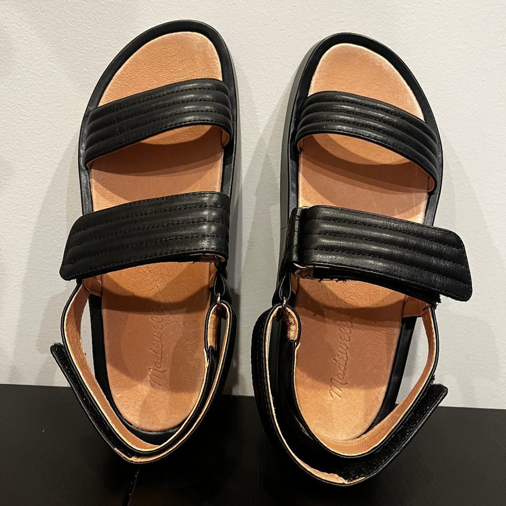 madewell black quilted flatform sandals in leather